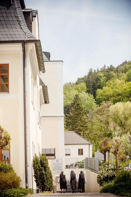 Kloster St. Josef Neumarkt in der Oberpfalz Eksteriør billede