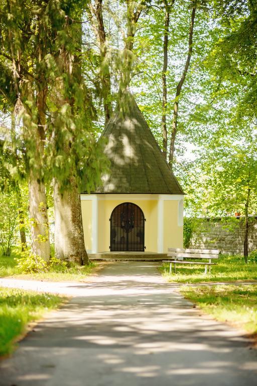 Kloster St. Josef Neumarkt in der Oberpfalz Eksteriør billede
