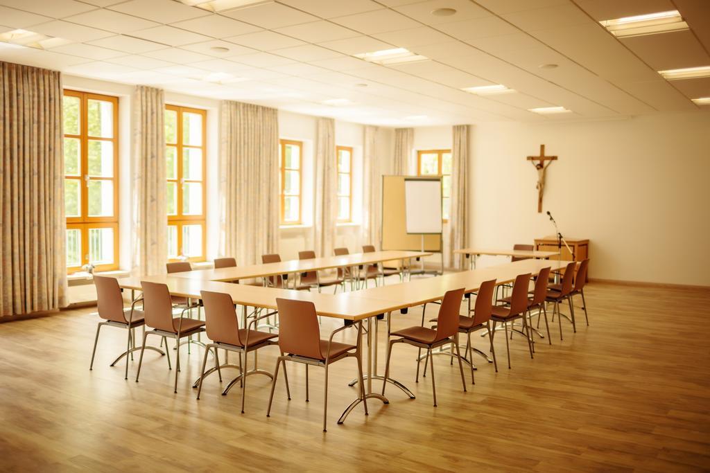 Kloster St. Josef Neumarkt in der Oberpfalz Eksteriør billede