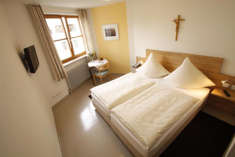 Kloster St. Josef Neumarkt in der Oberpfalz Eksteriør billede