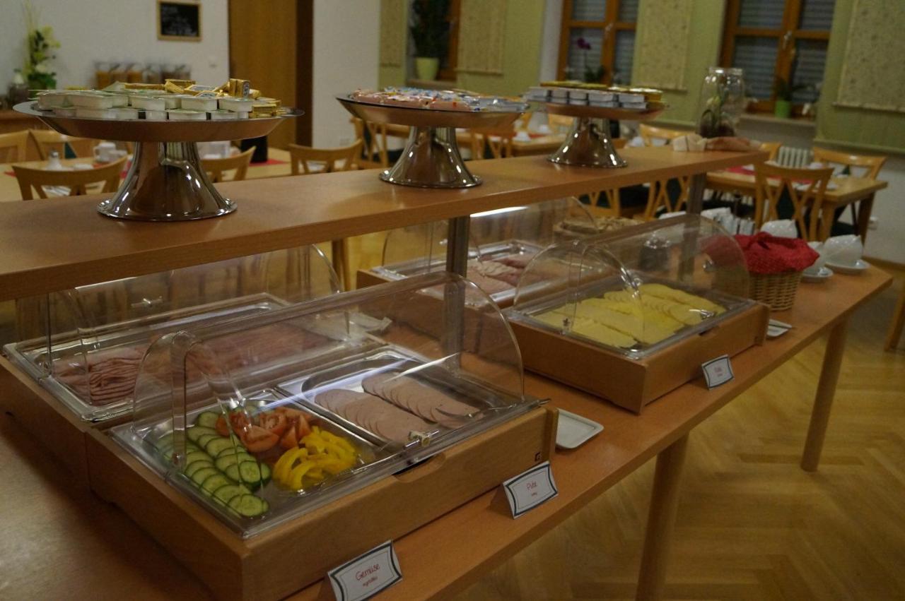Kloster St. Josef Neumarkt in der Oberpfalz Eksteriør billede
